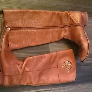 Tory Burch Kiernan 35MM leather boots
